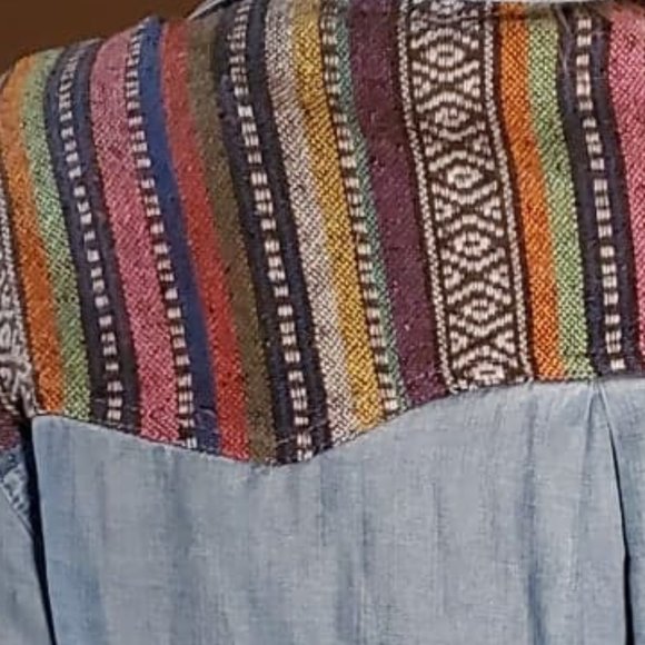 Funky chambray button down/ lightweight "shacket" - Picture 6 of 8